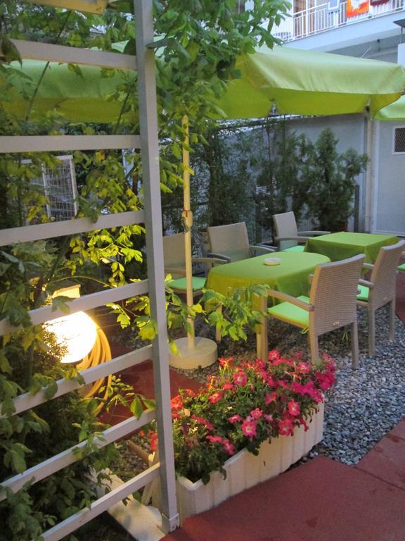 Hotel Lito Paralia Katerinis Ngoại thất bức ảnh