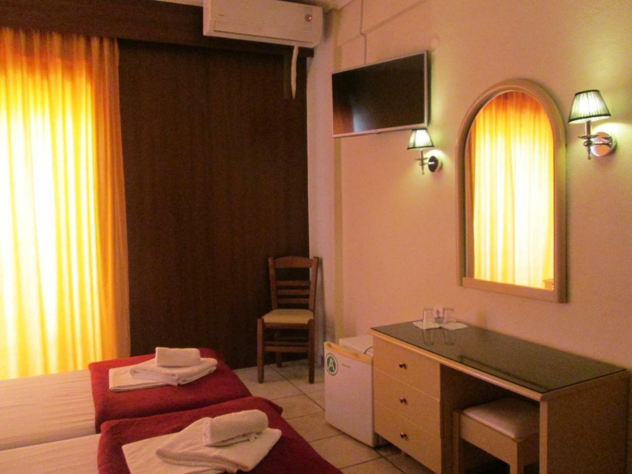 Hotel Lito Paralia Katerinis Ngoại thất bức ảnh